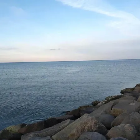 5 Person Near Casa de Férias