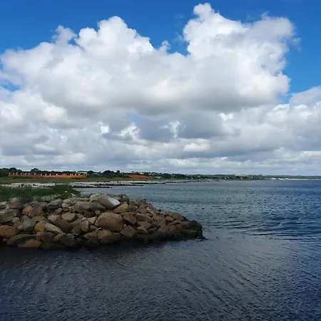 5 Person Near Casa de Férias *